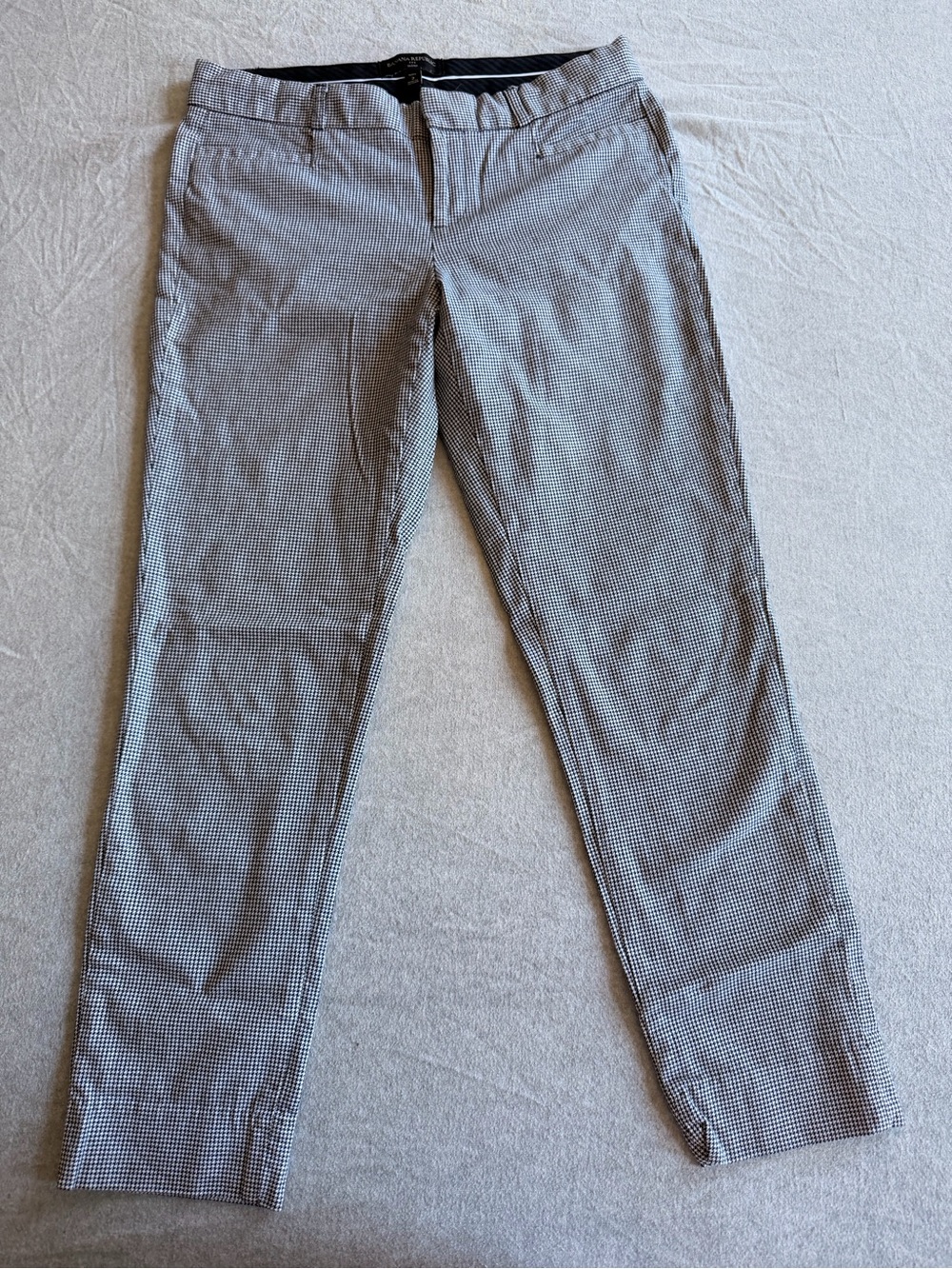 Banana Republic Black & White Houndstooth Pants